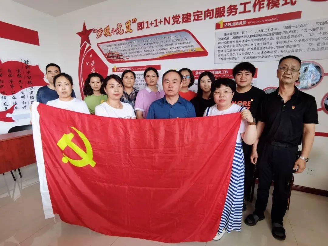 童年乐园这篇文章的结构是什么？游戏画面